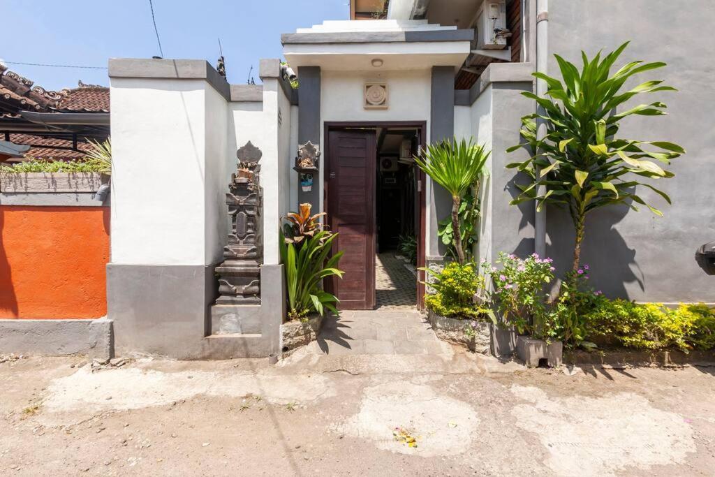 Hotel The Backyard House Selemadeg Exterior foto