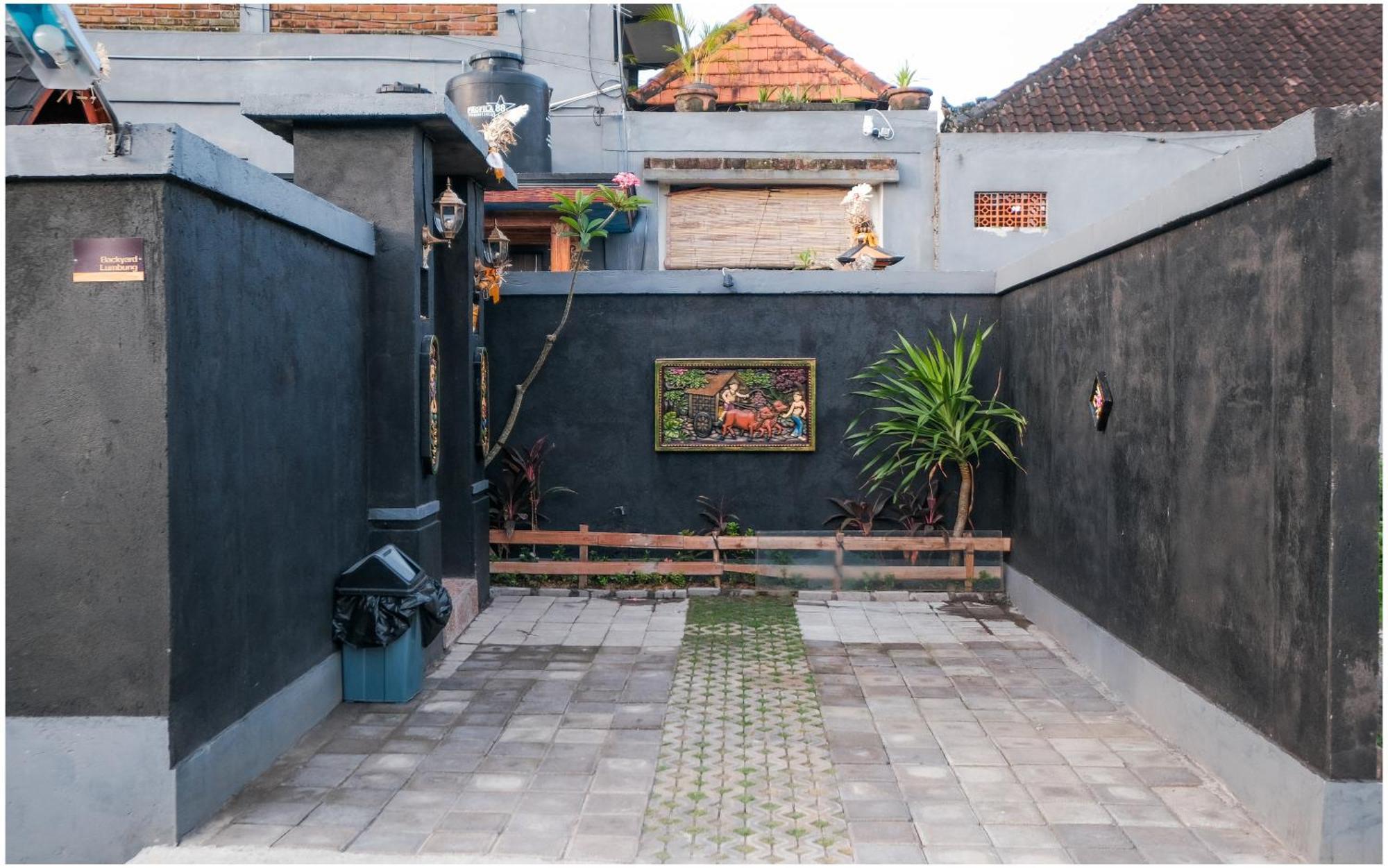 Hotel The Backyard House Selemadeg Exterior foto