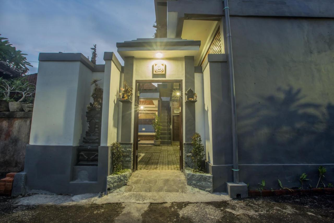 Hotel The Backyard House Selemadeg Exterior foto